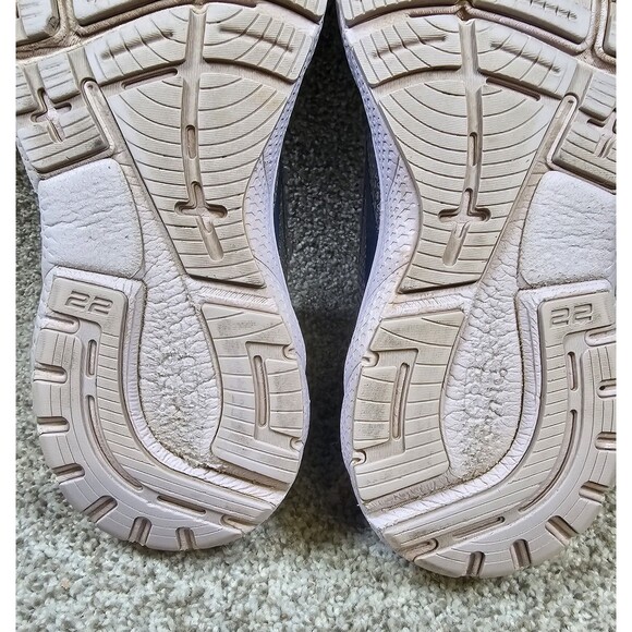 Brooks Ladies 9B Adrenaline GTS 22 Blue Purple/Lilac Running Shoes Gym Sneakers - Picture 15 of 16